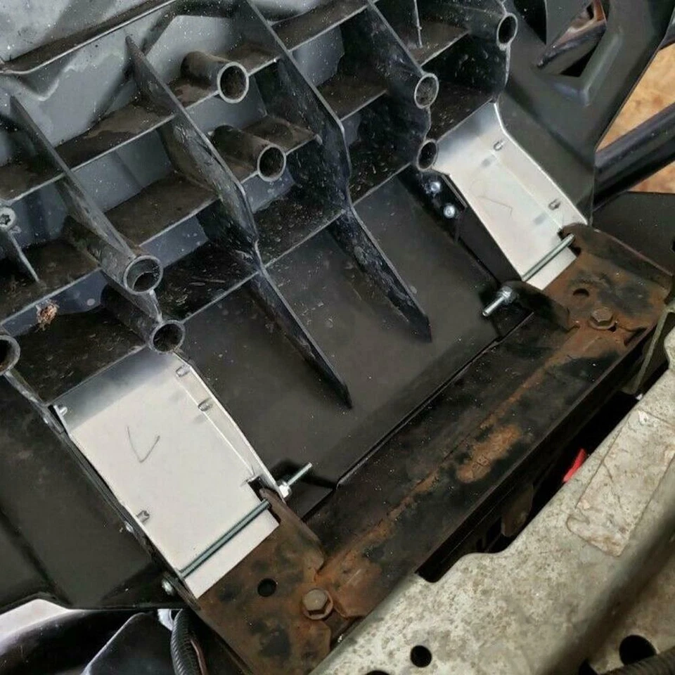 For Polaris Sportsman 450 570 850 Front Storage Lid Replacement Hinge Bracket AI Foto 2 de 4