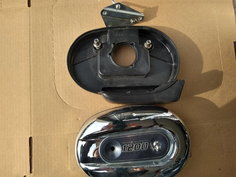 Harley Davidson 1200C 1200 Sportster 2011 08-13 admisión caja de aire filtro U6 Foto 2 de 4