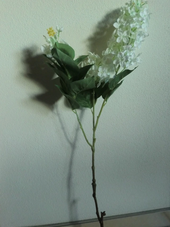 Flieder-Zweig, weiß, Kunstblumen, Frühlingsblumen, Frühling, Kunstblume - Bild 4 von 4