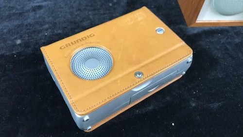 Vintage Grundig YB-P 2000 FA Porsche Am / Fm / Sw Radio - Skórzane etui - Sprawdzone działanie - Zdjęcie 3 z 3