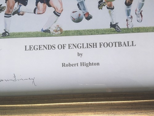 SIGNED BY 21 ENGLAND PLAYERS LIMITED EDITION LEGENDS OF ENGLISH FOOTBALL - Picture 2 of 11