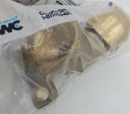 Sharkbite 1/2'' X 1/2'' Fnpt Brass 90 Deg Angle Hy Ear Elbow - Picture 6 of 6