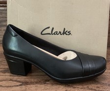 clarks emslie mae pump