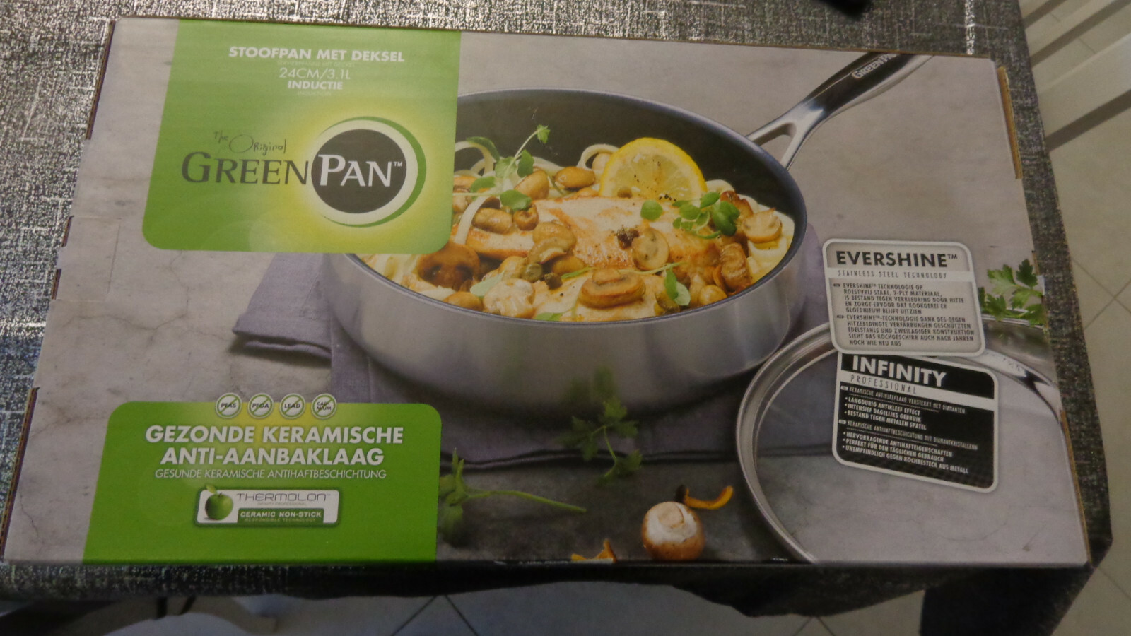 Sauteuse haut de gamme GreenPan Venice Pro 24 cm en inox evershine triple couche