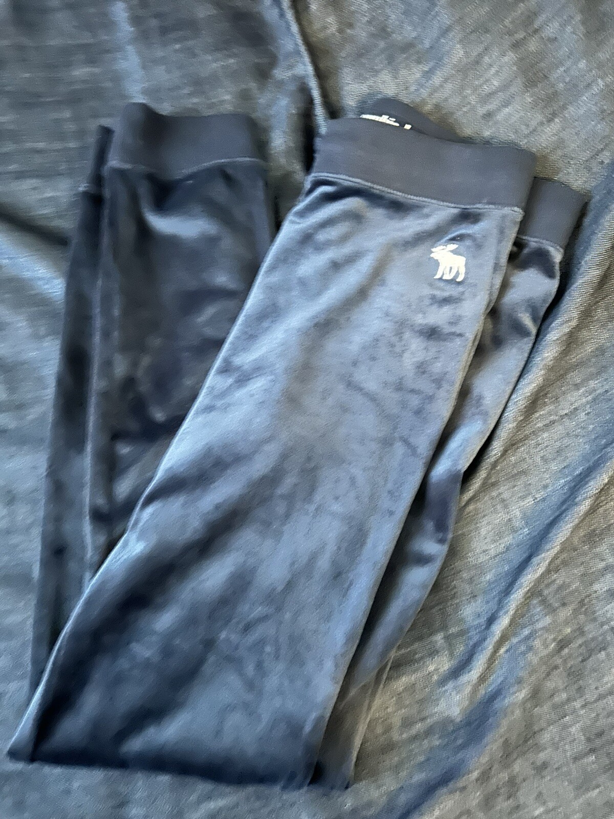 Picture 2 of 6