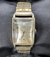 Vintage Elgin DeLuxe 558 17j  Wind Tank 10k Gold Filled Illinois Case