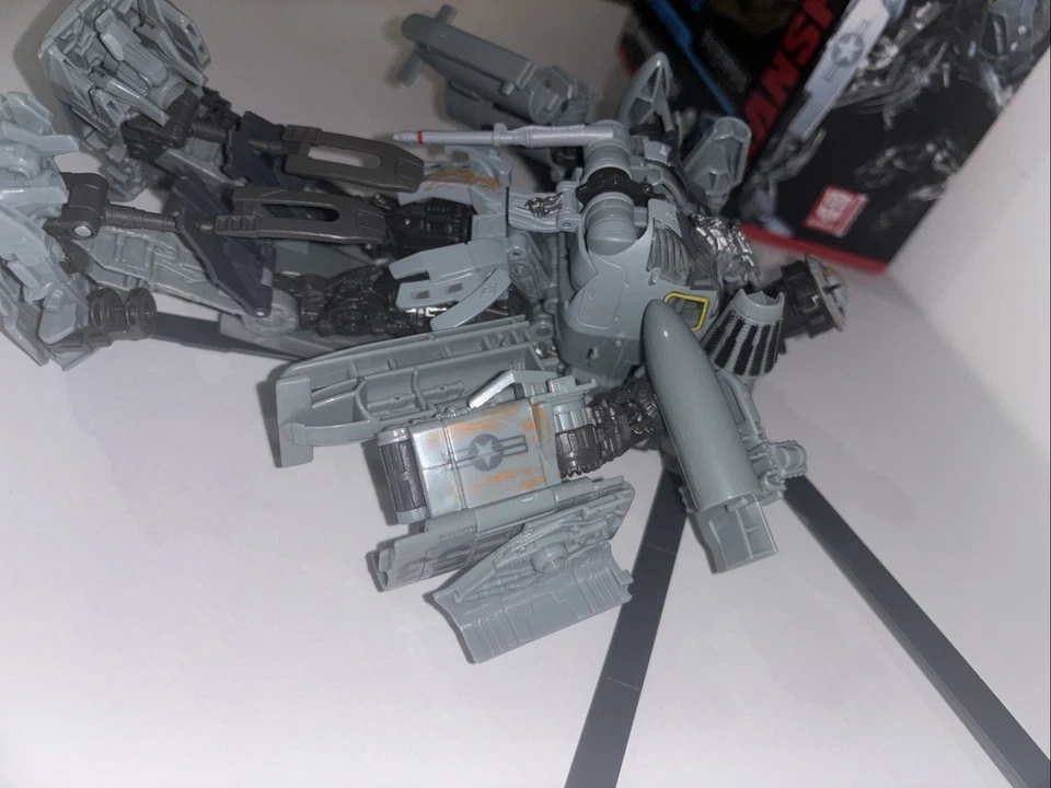 Hasbro Transformers Studio Series SS-73 Leader Revenge of the Fallen Grindor - Image 3 of 4