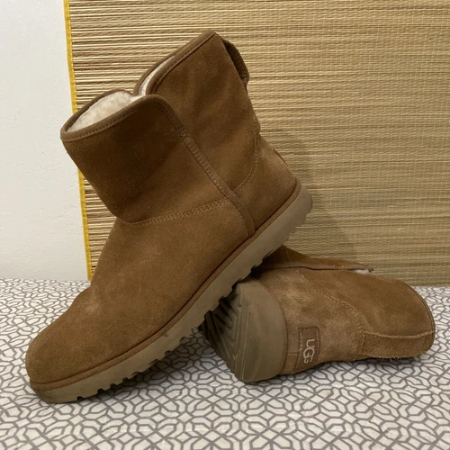 Stivali UGG Cory II originali foderati in shearling castagno marrone scamosciato 1125792 taglia 9 US
