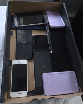 Apple Samsung HALO Mixed Lot Smartphones & Power Banks Assorted Brands