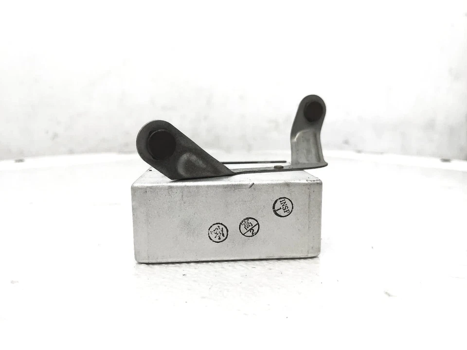 Unidad informática módulo de control de crucero Toyota Camry 1992-2001 88240-33140 Foto 2 de 4