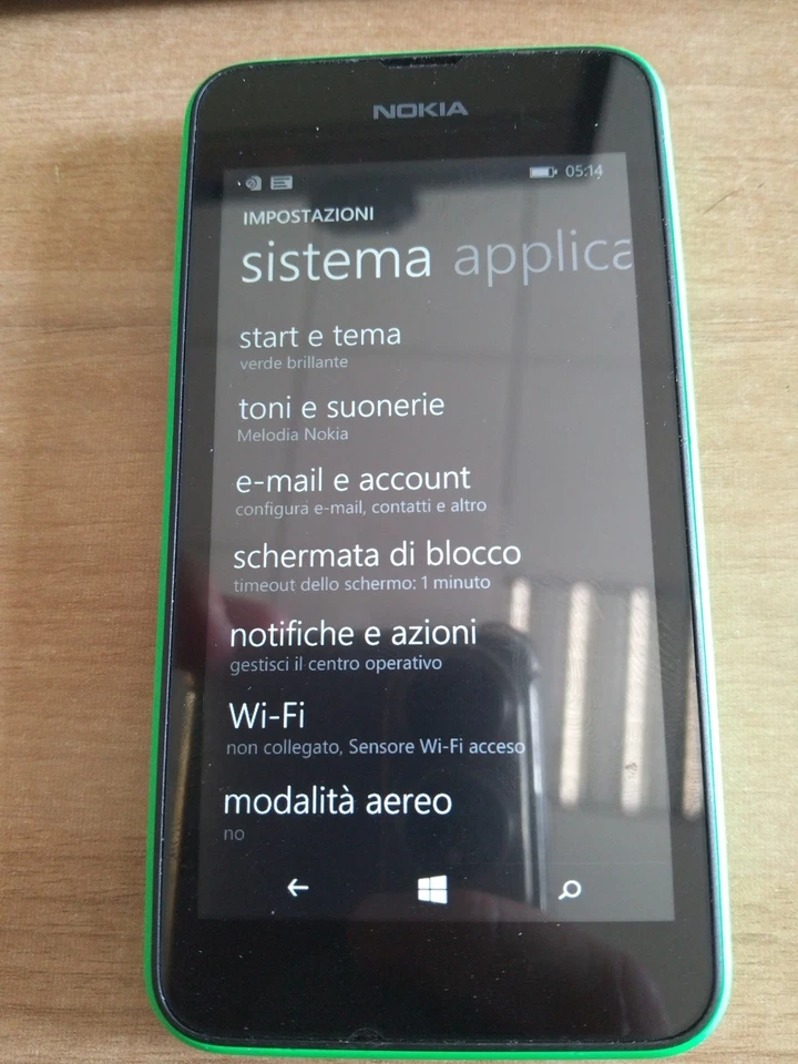 Smartphone Nokia Lumia 530 Verde, 4GB Non Legge La Sim - Immagine 2 di 4