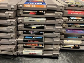 Nintendo NES 24 Different Game Lot-Super Mario-Tetris-Donkey Kong-Jaws-Untested