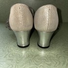 Foto 10 di 16