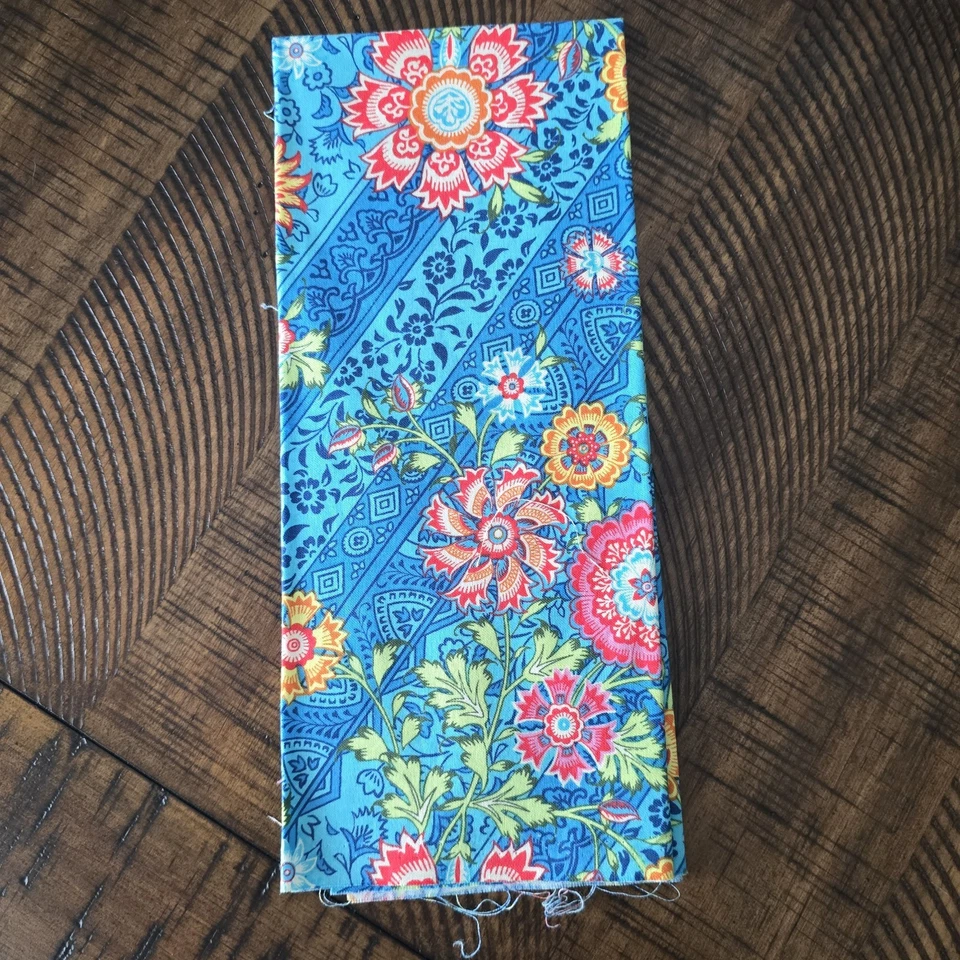 Amy Butler Fat Quarter Bundle de 7 - OOP - Coleção Rowan Fabric Lark - Imagem 4 de 4