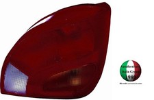 Feu arrière Mazda 121