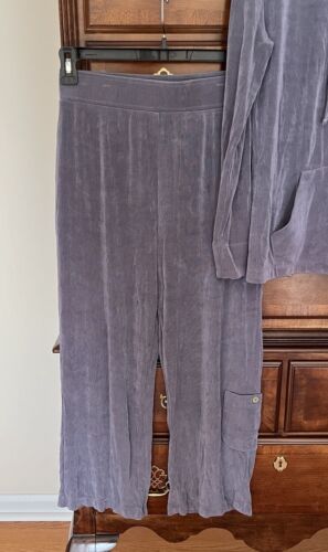 Chicos Travelers Set Gr. 1 (S/8) Hoodie Crop Hose 2-teilig lila Reißverschlusstaschen - Bild 4 von 6