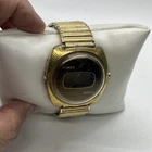 Timex SSQ Vintage Mens Watch Not Working As Is Parts or Repair