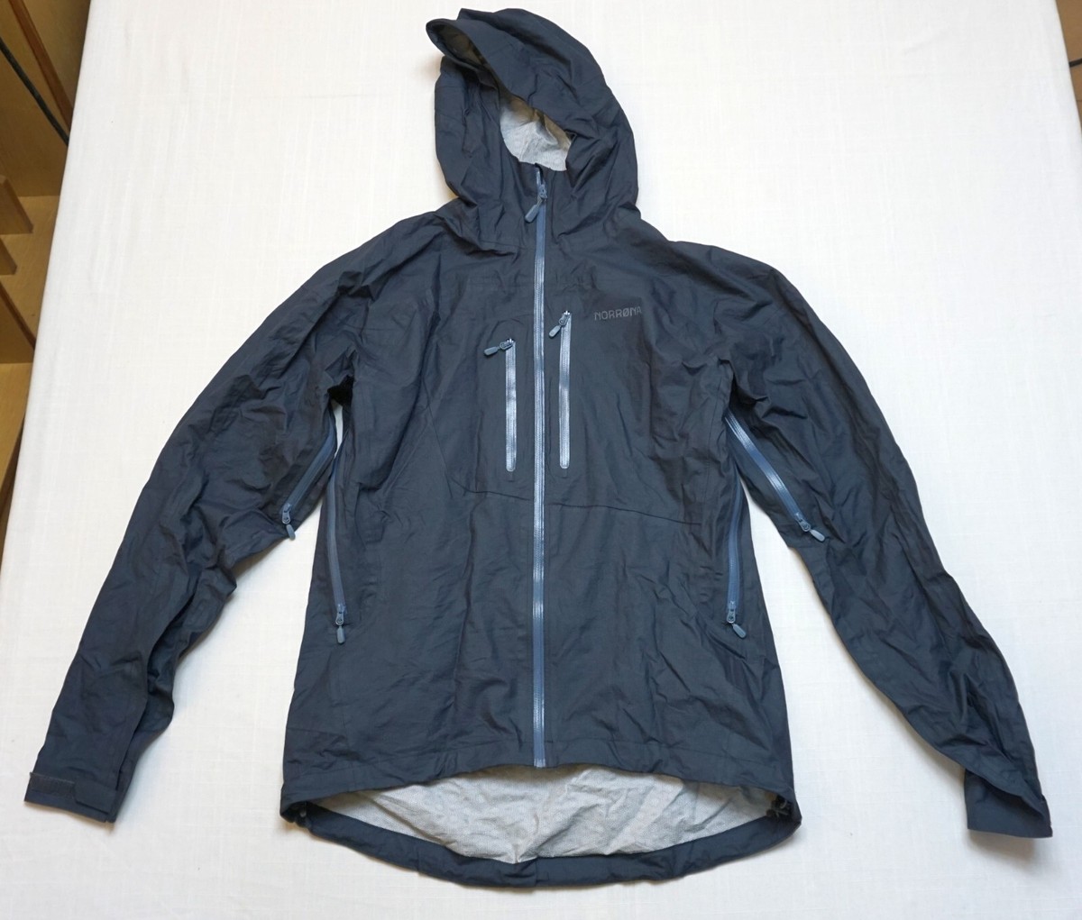 NORRONA Bitihorn dri1 Jacket Mens Lightweight Wind NORRONA Bitihorn dri1 Jacket Mens Lightweight Wind
