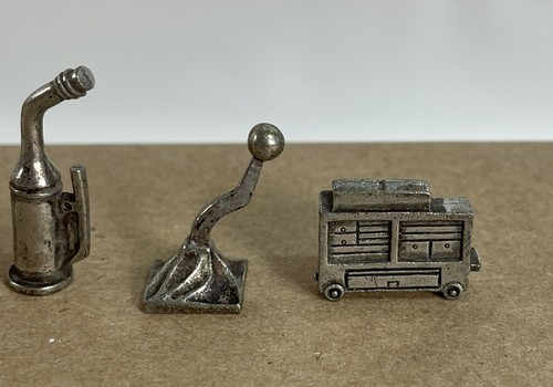 NASCAR Monopoly Set of 6 Pewter Tokens 2002 - Picture 4 of 4