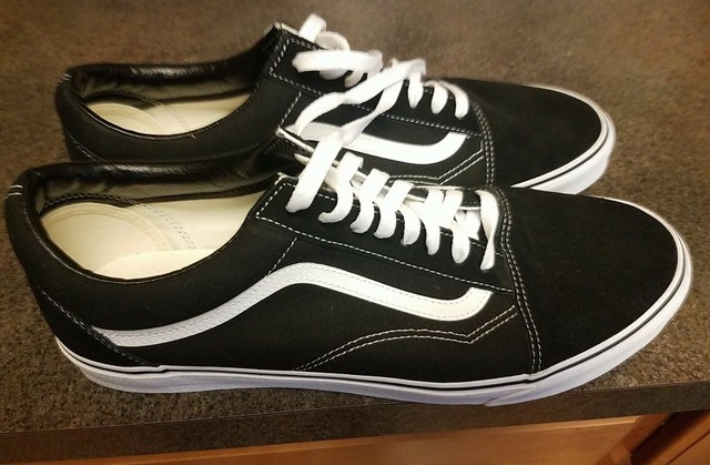 vans old skool size 15