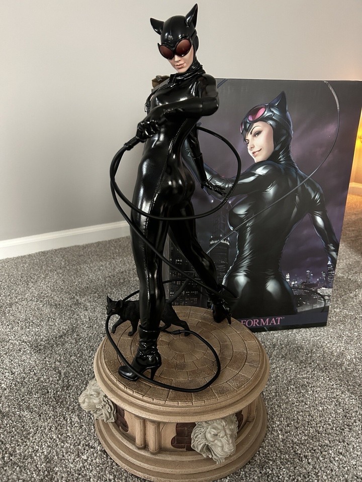 Statue Catwoman Premium Format 1/4 Par Sideshow - DC Comics - NEUVE