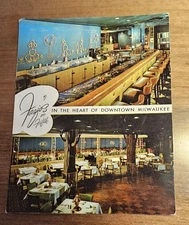 Color Oversized Postcard Fabio's on Fith Restaurant Milwaukee, WI