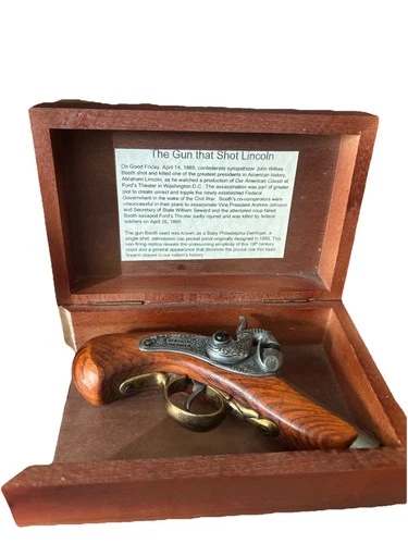 Philadelphia Derringer Reproduction Gun That Shot Lincoln Militaria Display Box