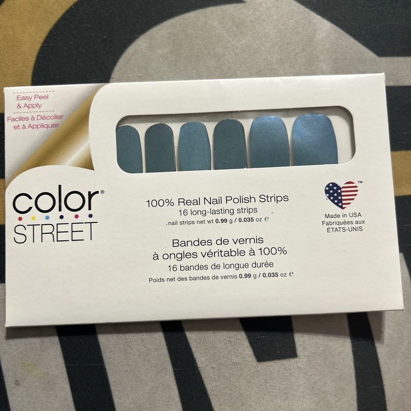 Color Street Nail Polish Strip Aquatic Behavior Shimmery Duochrome Deep Blue