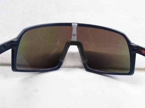 Oakley Sutro Sunglasses Prizm Lens Blue Frame USA Assembled OO9462-0228 W/ Case - Picture 3 of 7
