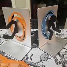 Portal 2 ThinkGeek Bookends Aluminium Video G...