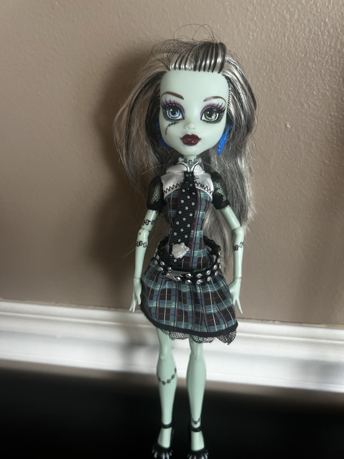 Monster High Frankie Stein Doll 2014 Original Ghouls Collect