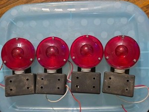 Vintage Signal Stat  3800  Double Sided Red Lenses Light Housing Working!