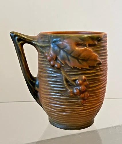 ROSEVILLE MID CENTURY MODERN BUSHBERRY RUSSET MUG # 1 -3 1/2 MINT CONDITION (2)