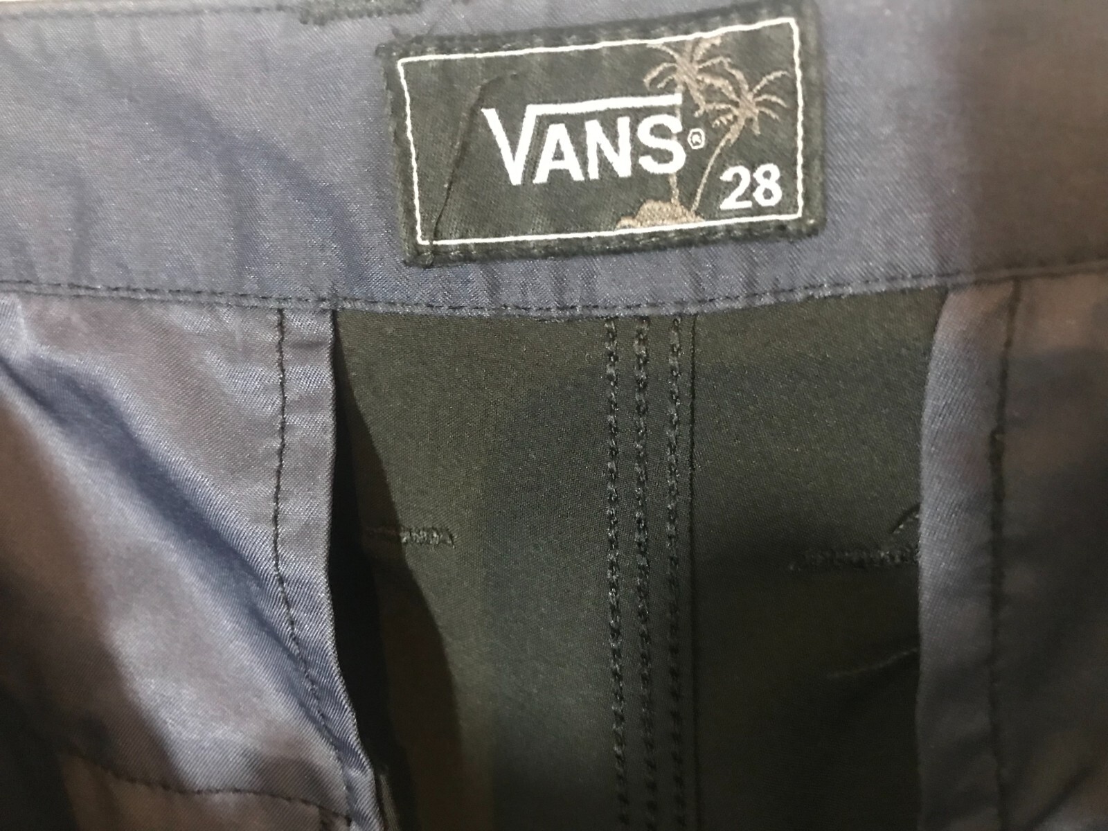 Vans Skate Shorts Mens 28 Black Mid Length Cotton Casual Preppy thumbnail 5