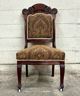 Vintage Victorian Eastlake Carved Paisley Tapestry Upholstered