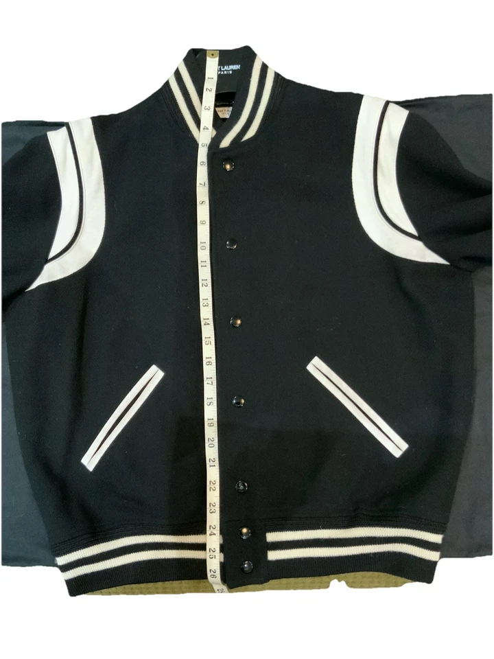 Chaqueta de peluche Saint Laurent Paris talla 50 lana negra con cuero blanco Foto 4 de 4