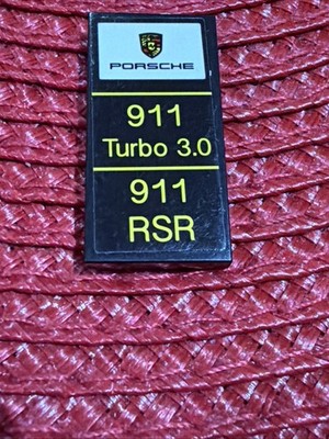 LEGO Tile 2x4 Porsche Logo & Yellow '911 Turbo 3.0' & '911 RSR' 75888 Speed Cham
