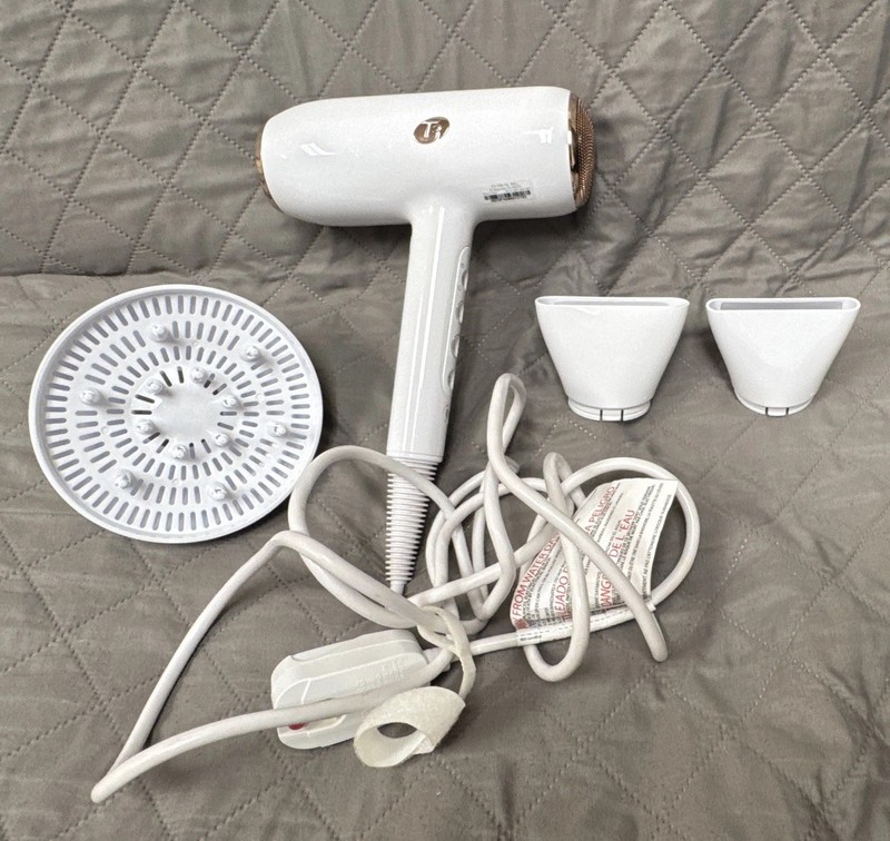 T3 Featherweight Stylemax White Hair Dryer Model 77832