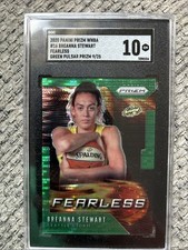 2020 Panini Prizm WNBA Fearless Breanna Stewart #16 Green Pulsar Prizm /25 SGC10