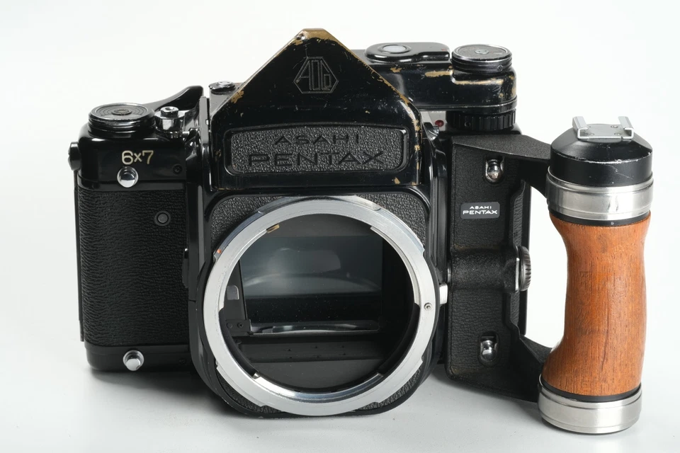 Asahi Pentax 6x7 Nr. 4016267, SMC Pentax-6x7 2,8/90 Nr. 8484911, Handgriff - Bild 2 von 4
