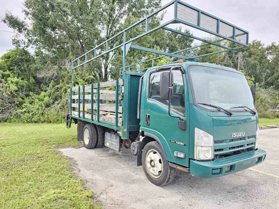 Isuzu NRR 2014 Foto 2 de 4