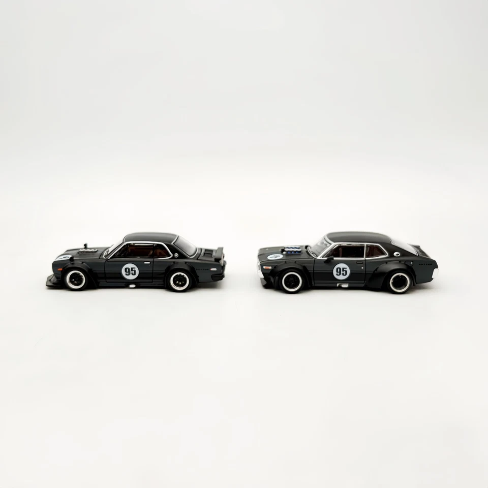 Pop Race 1:64 GT-R V8 Drift Hakosuka y Datsun Laurel C130 2 coches HK Toycar Salón Foto 3 de 4