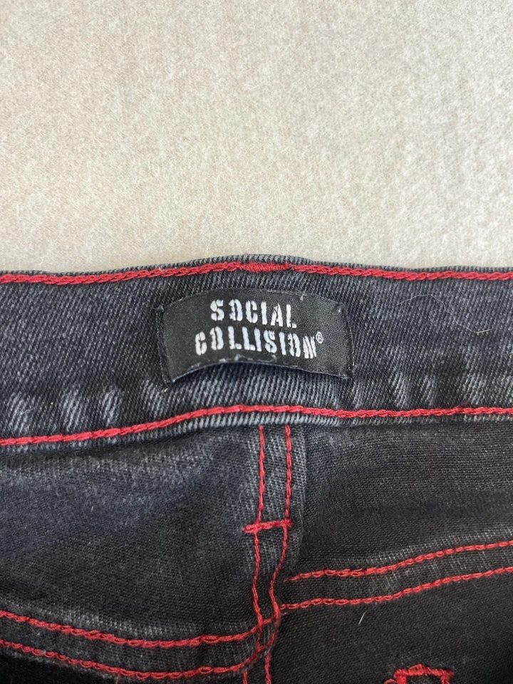 Social Collision Jeans Mens 34x32 Black Red Stitch Goth Y2K Cyber Skater - Image 4 of 4
