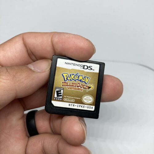 Pokemon Heartgold Authentic Cute Charm Edition - Picture 8 of 9