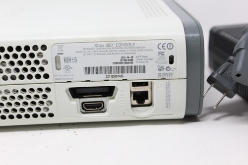 Microsoft Xbox 360 20 GB bianca console videogiochi sistema di gioco - usata - Foto 22 di 23