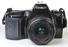 Minolta Maxxum 3xi Film Camera w/4-lenses, Case, Manuals, TESTES, WORKING, NICE