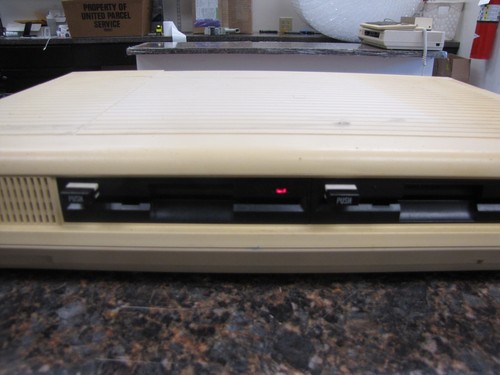 Vintage Epson QX-10 Desktop Computer System Model Q701A no cards - Powers On! - Picture 4 of 10