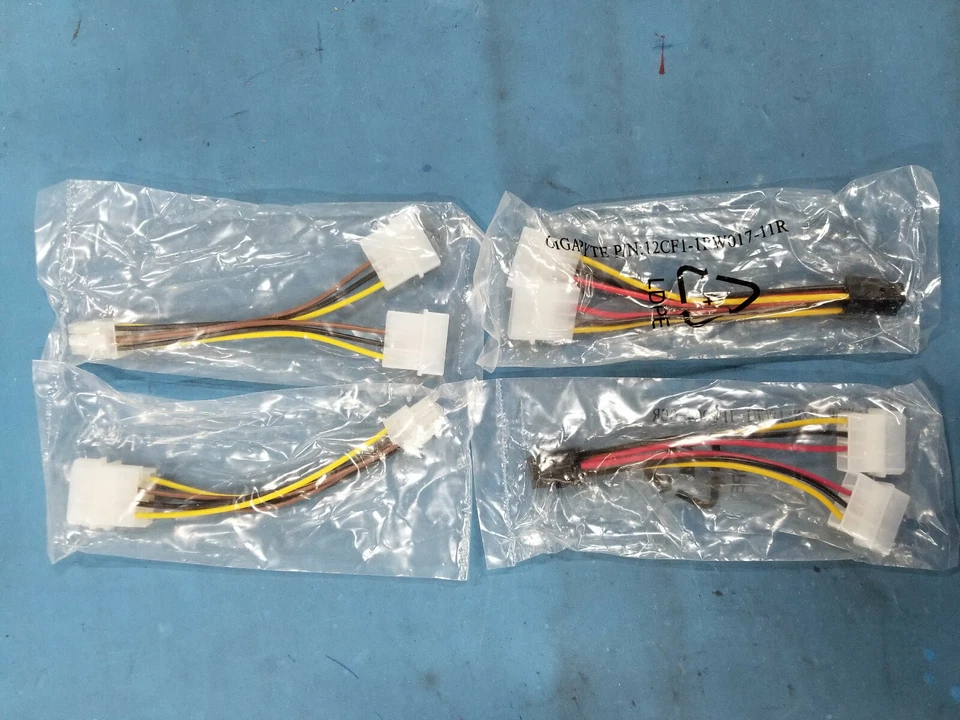 4pcs Dual 4 Pin Molex to 6 pin PCI-e exp video card adapter connector pwr cable - Image 2 of 4