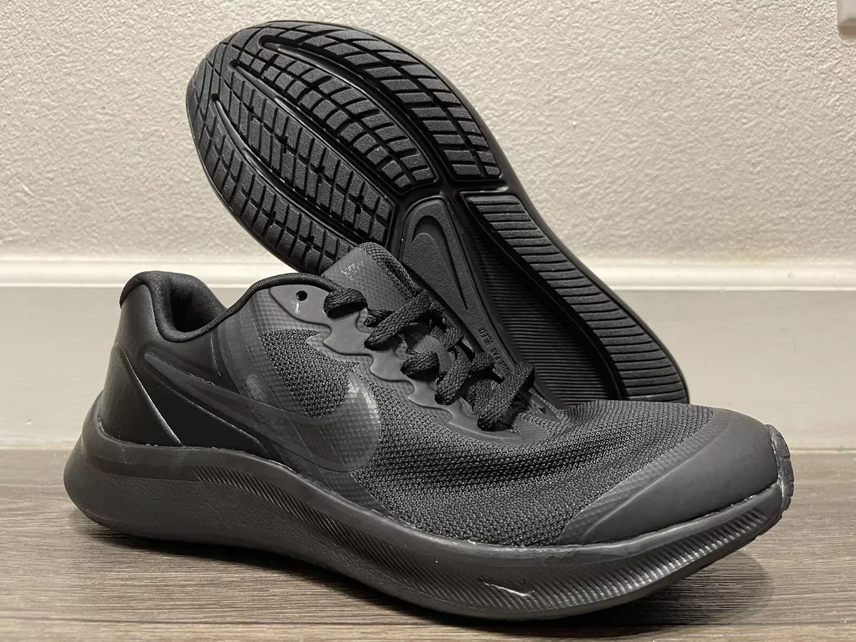 Nike hotsell boys 5.5