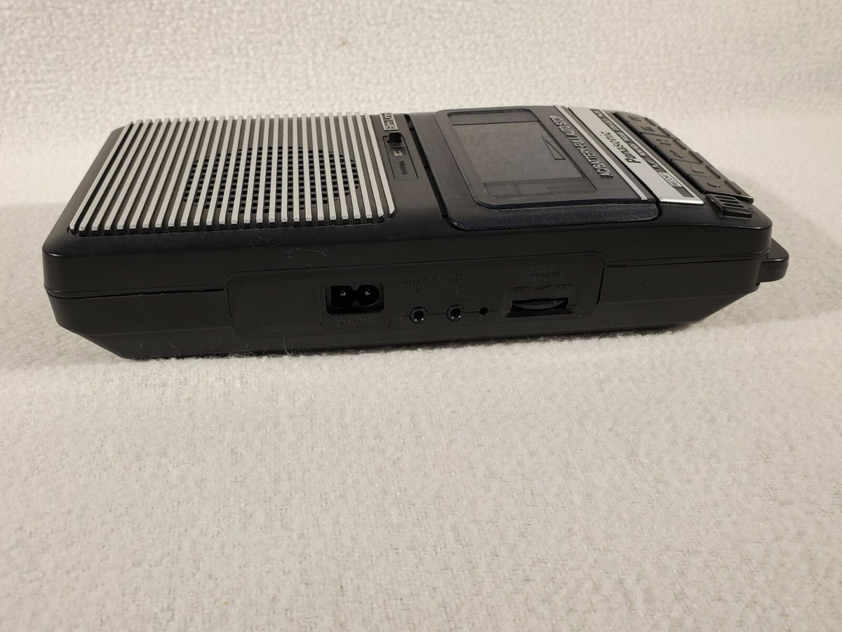 Panasonic SlimLine RQ-2102 Portable Cassette Tape Player Recorder